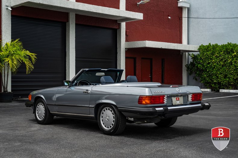 For Sale 1988 Mercedes-Benz 560 SL