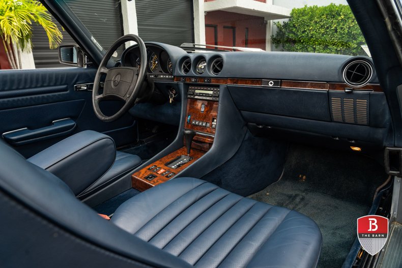 For Sale 1988 Mercedes-Benz 560 SL