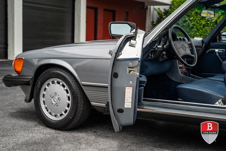 For Sale 1988 Mercedes-Benz 560 SL