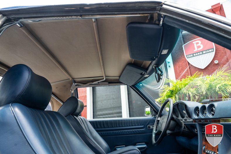 For Sale 1988 Mercedes-Benz 560 SL