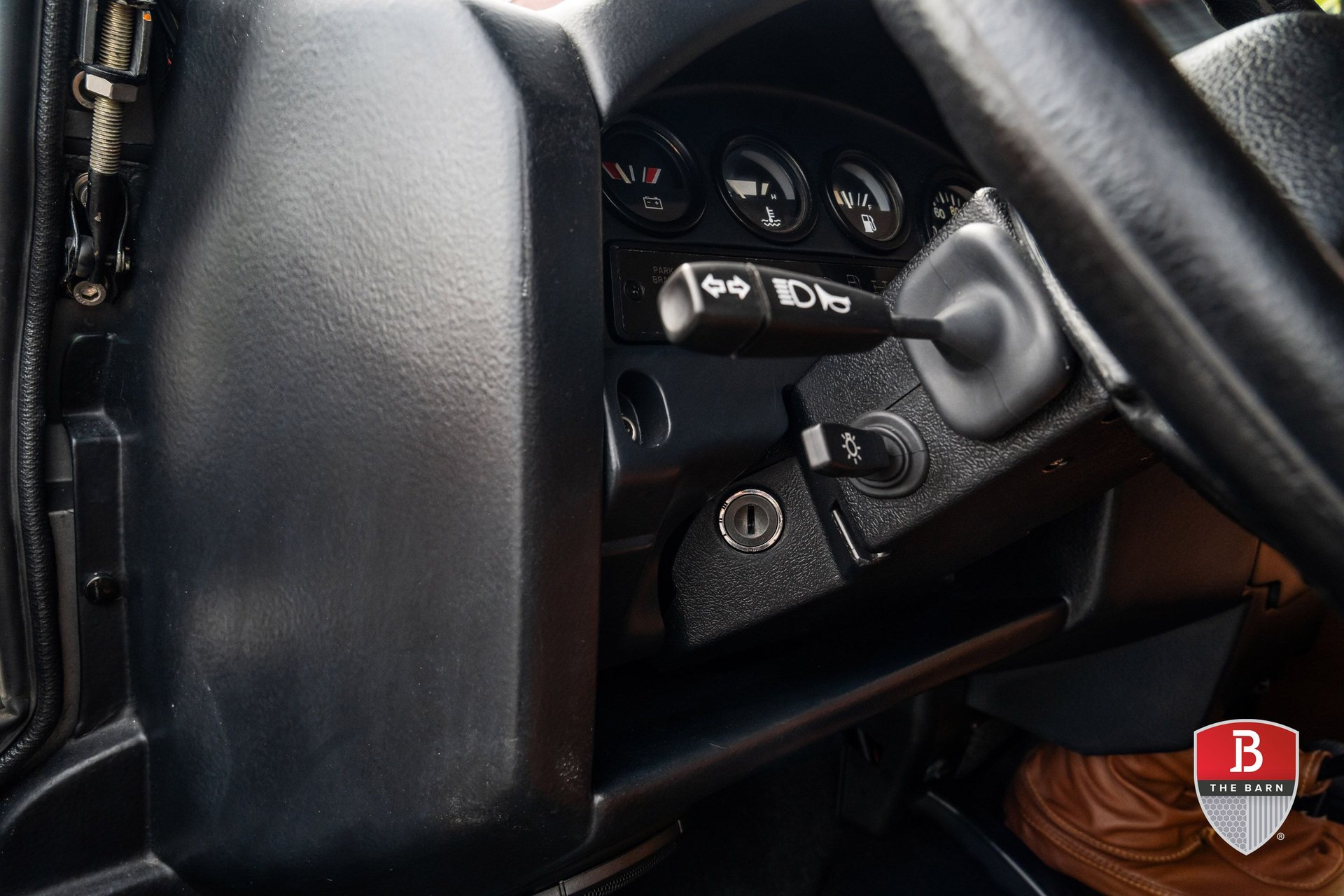 1987 land rover defender 110