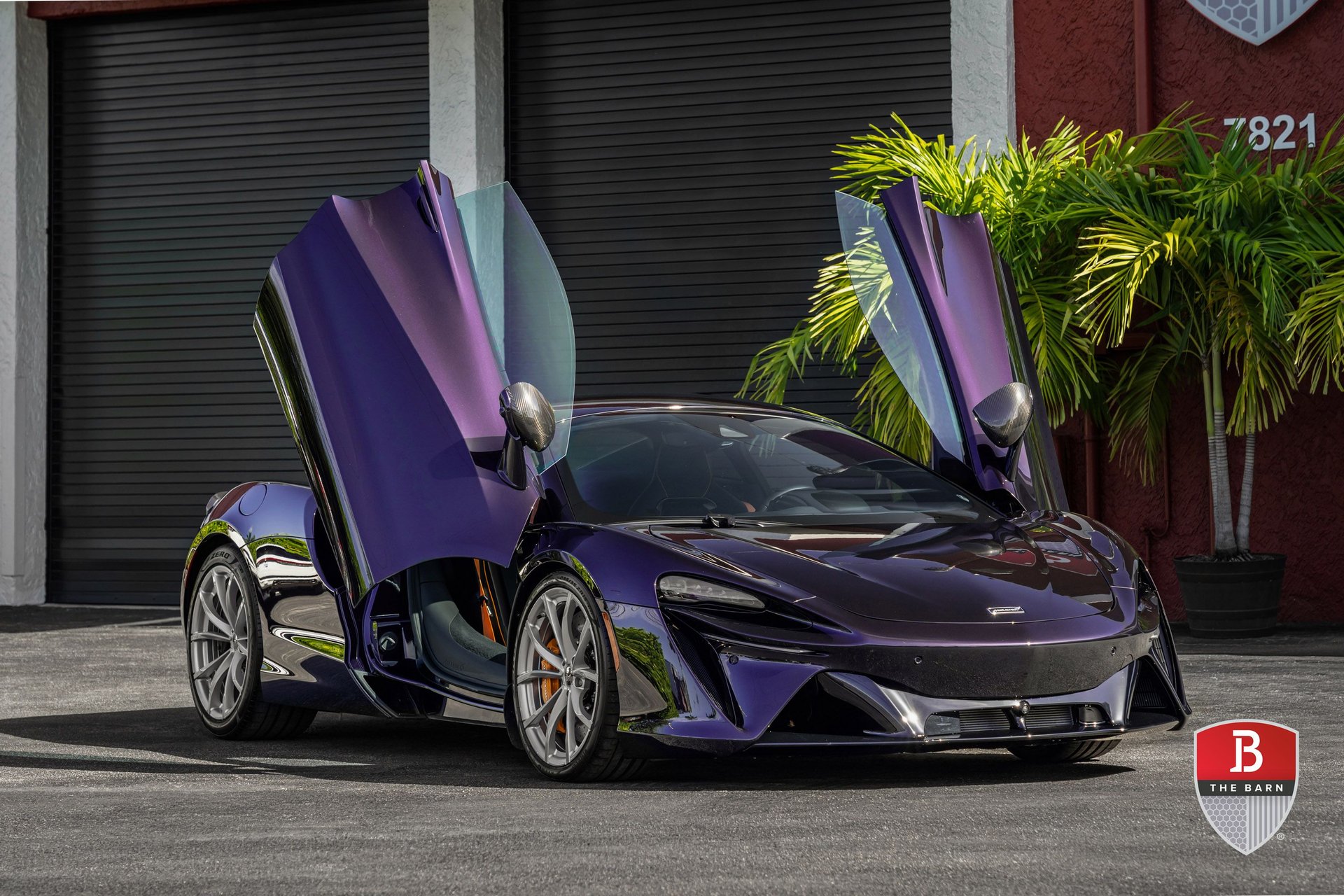 2025 mclaren artura