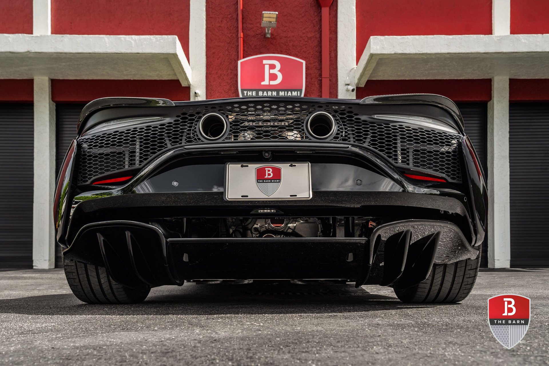 2025 mclaren artura
