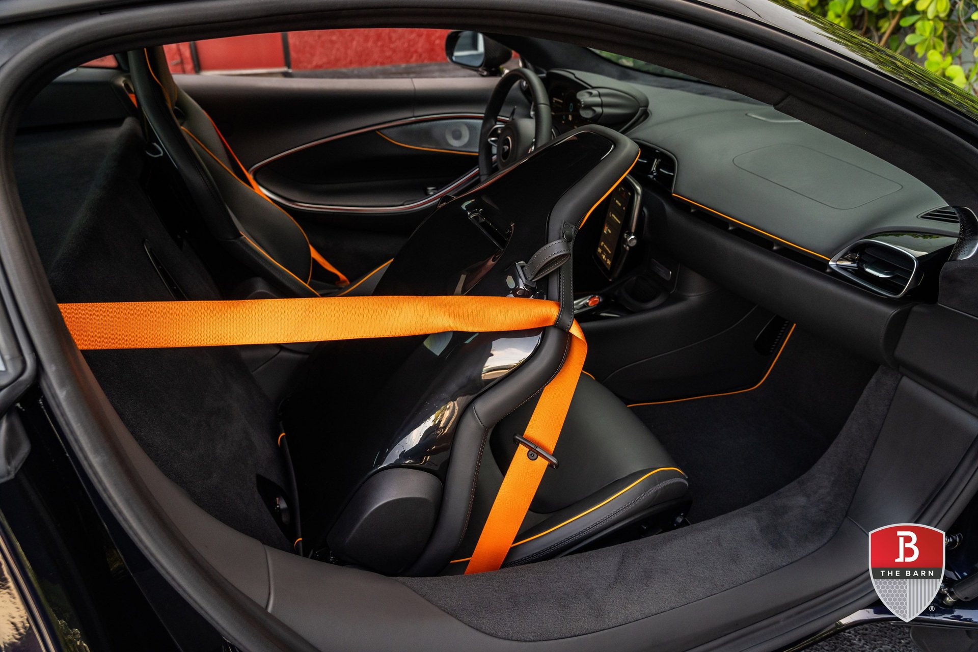 2025 mclaren artura