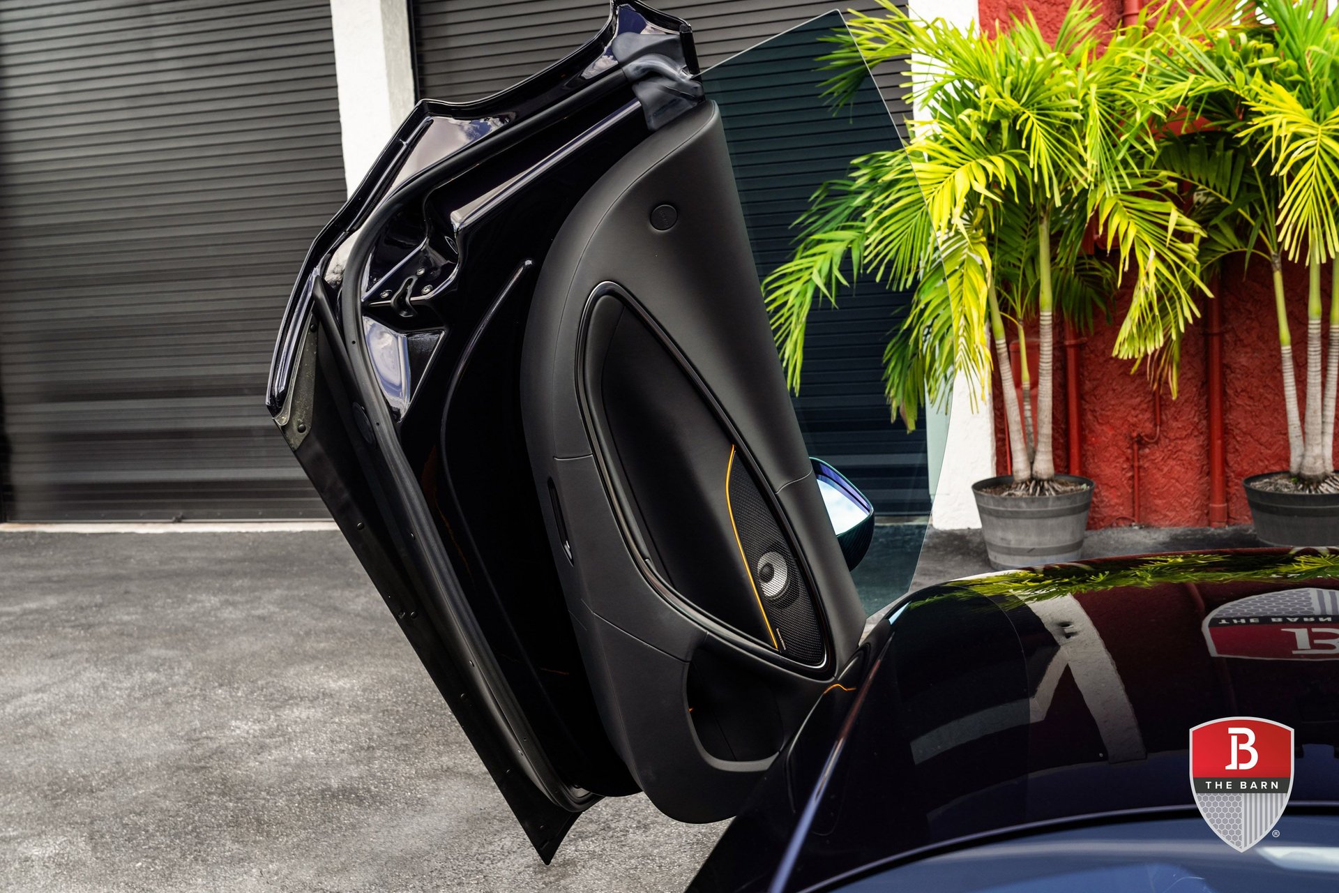 2025 mclaren artura