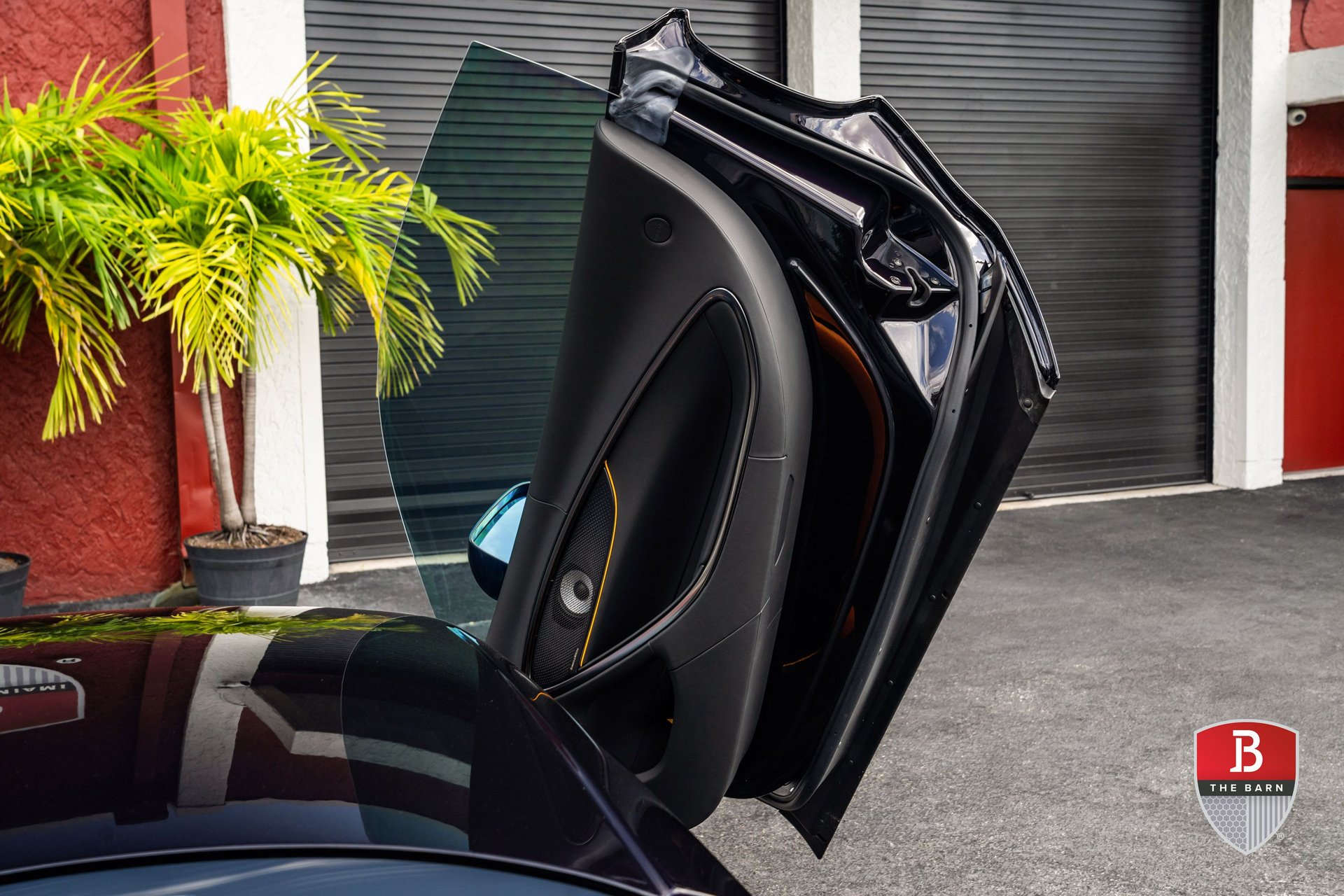 2025 mclaren artura