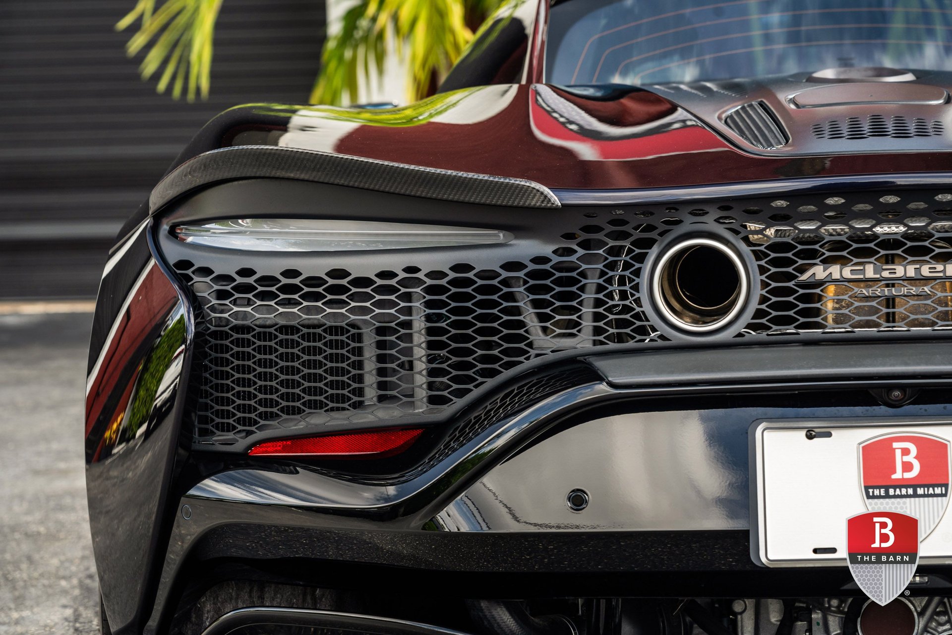 2025 mclaren artura