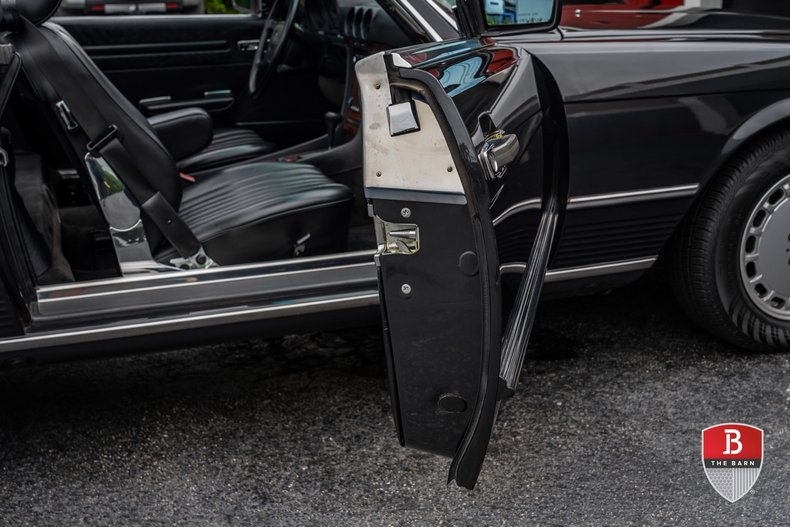 For Sale 1989 Mercedes-Benz 560 SL