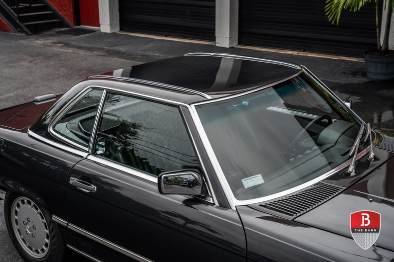 For Sale 1989 Mercedes-Benz 560 SL