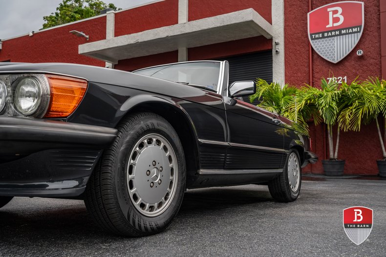 For Sale 1989 Mercedes-Benz 560 SL