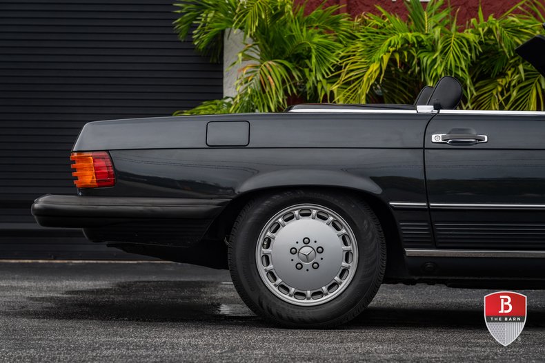 For Sale 1989 Mercedes-Benz 560 SL