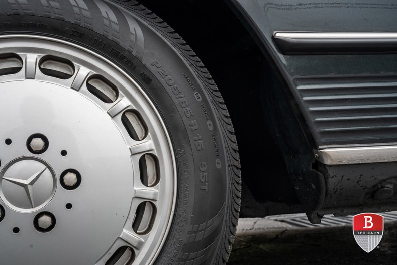 For Sale 1989 Mercedes-Benz 560 SL