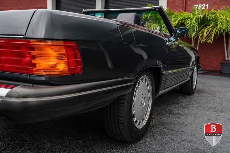 For Sale 1989 Mercedes-Benz 560 SL