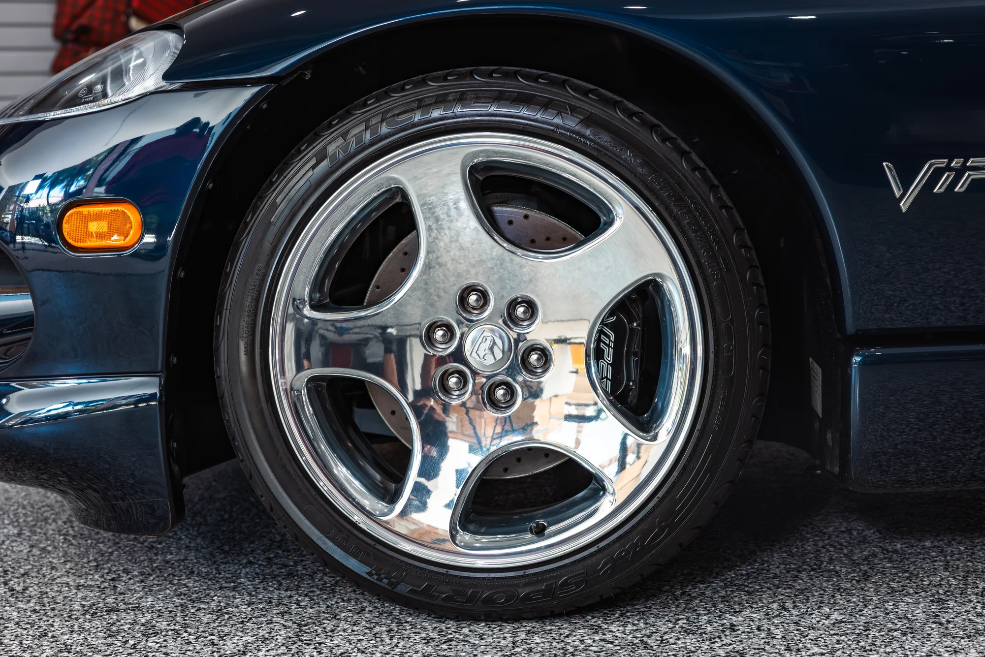2001 Dodge Viper R/T10 - Photo 26