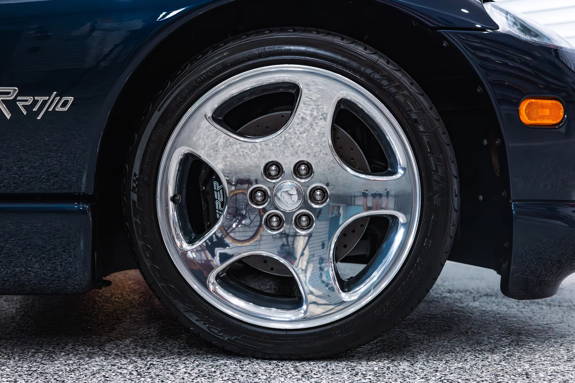 2001 Dodge Viper R/T10 - Photo 28