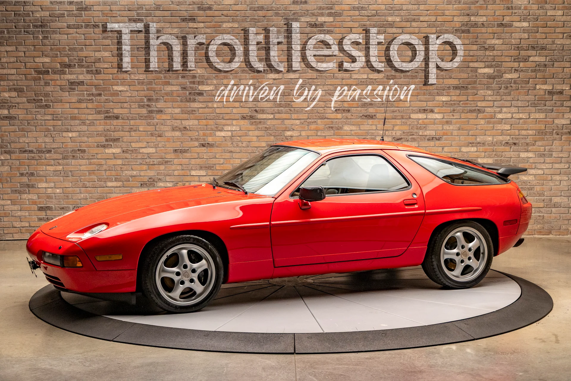 1987 Porsche 928 S4