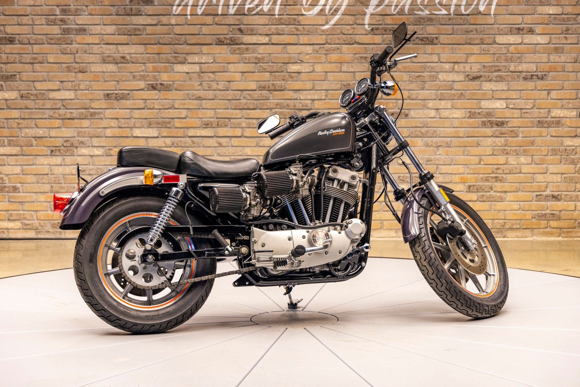 813462 | 1983 Harley-Davidson XR-1000 | Throttlestop | Automotive and Motorcycle Consignment Dealer