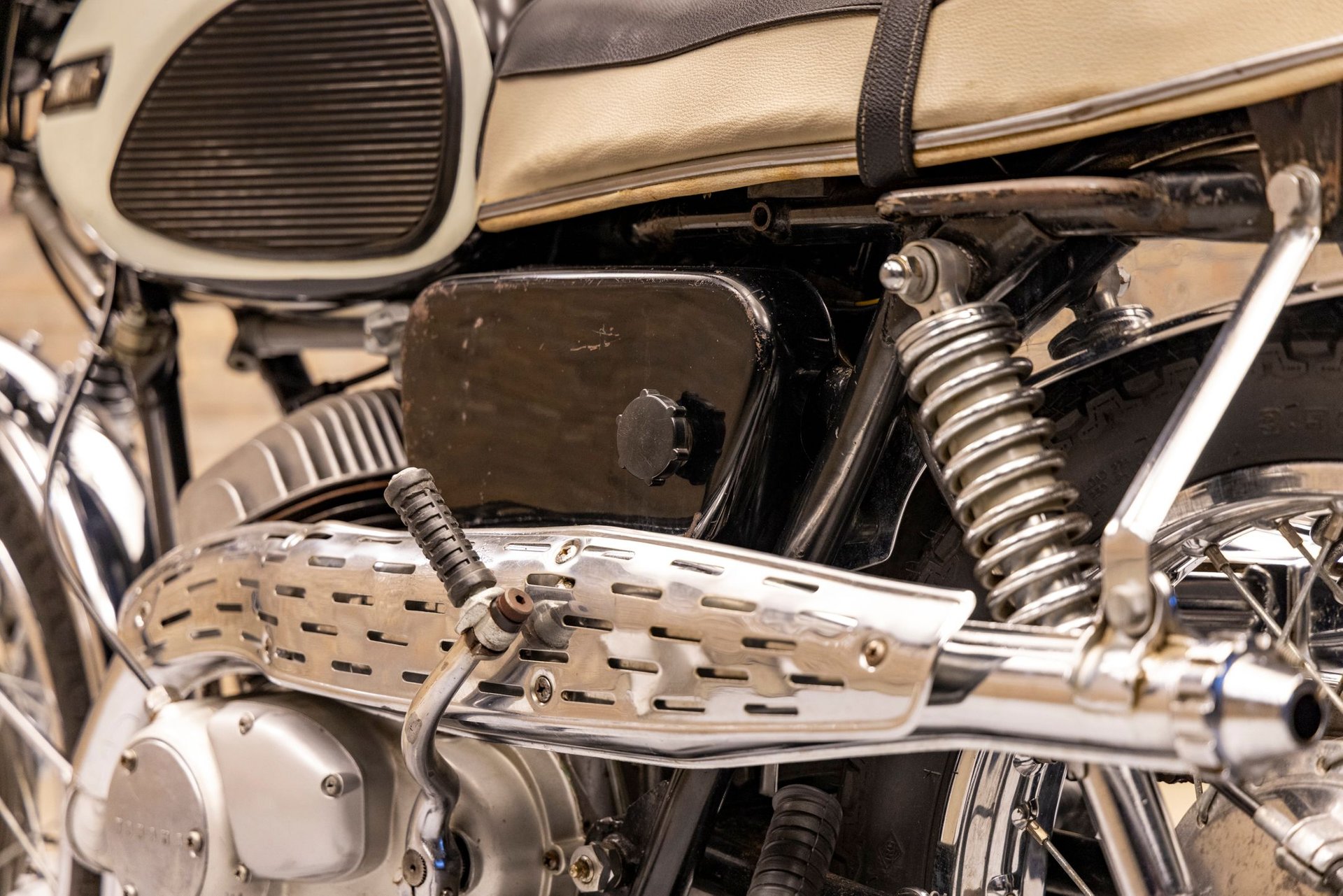 813464 | 1966 Yamaha YDS-3C Big Bear Scrambler | Throttlestop | Automotive and Motorcycle Consignment Dealer