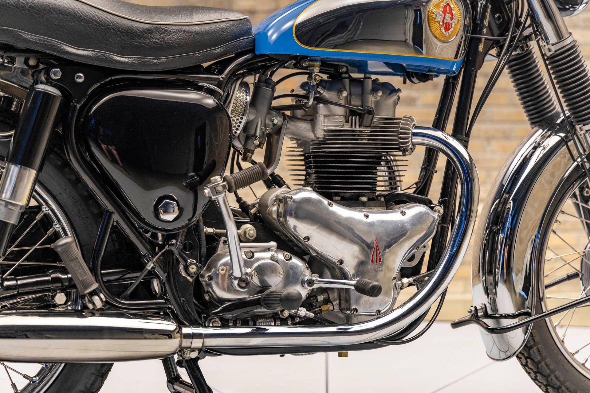 813492 | 1961 BSA Super Rocket | Throttlestop | Automotive and Motorcycle Consignment Dealer