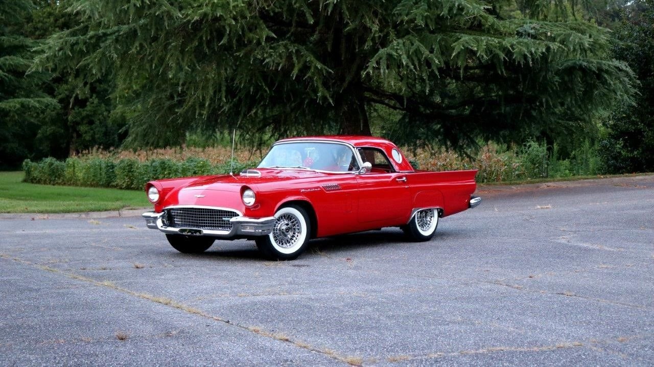 Auction 1957 Ford Thunderbird