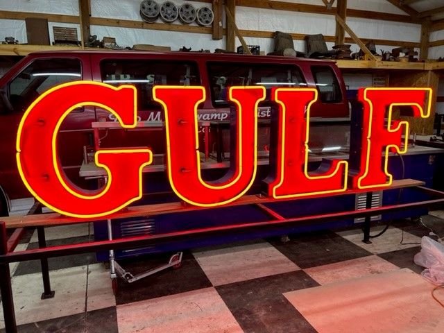Auction  Collectible Item Gulf Neon sign (approximately 6' X 4'
