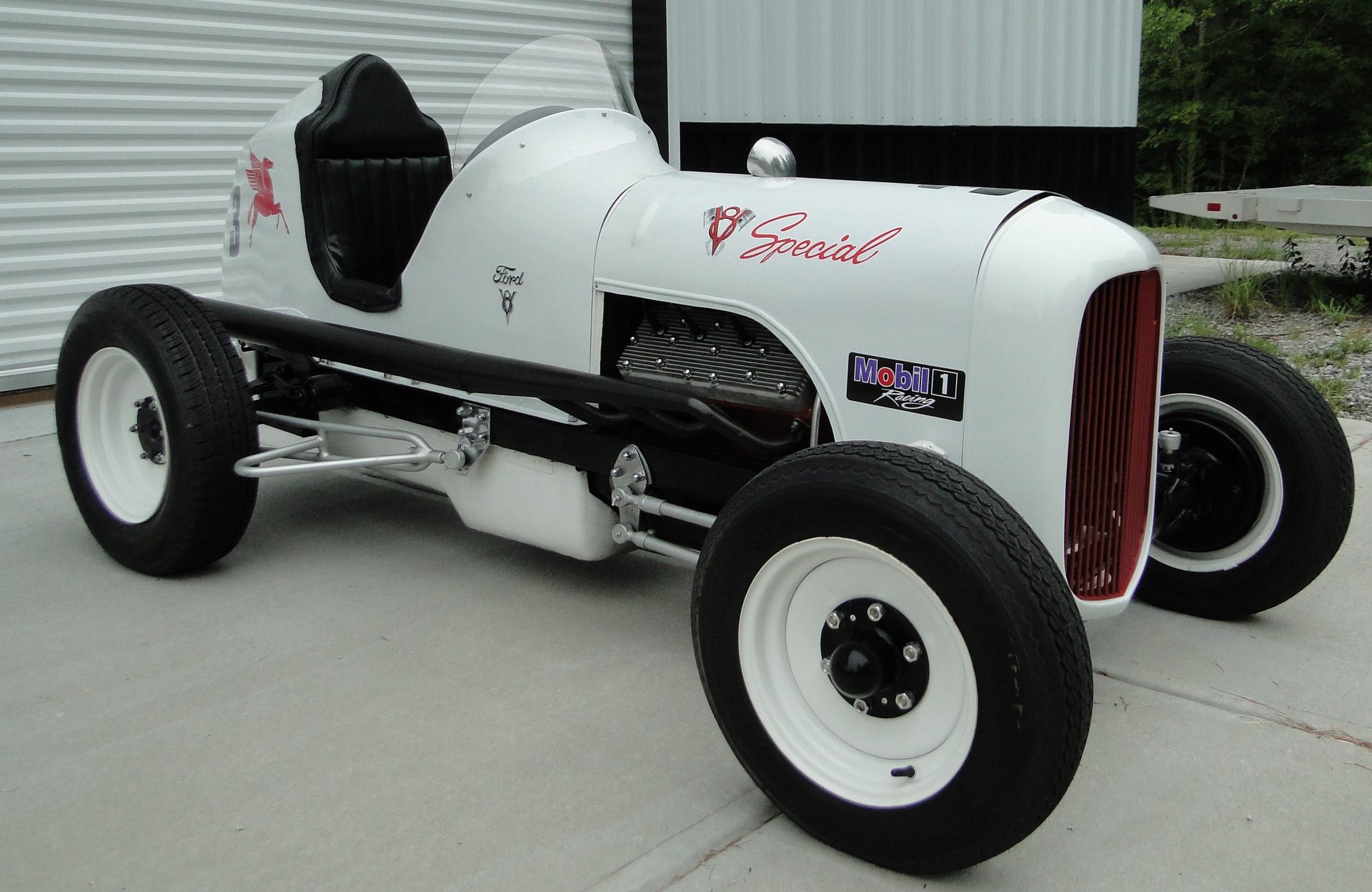 Collectible item 1946 v 8 race car