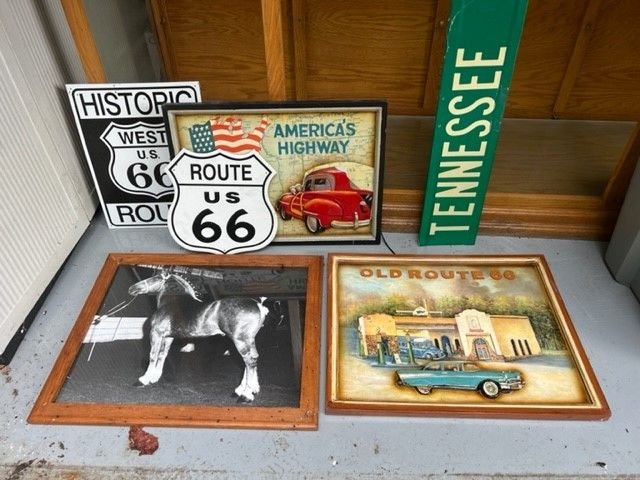 Collectible item collection of signs