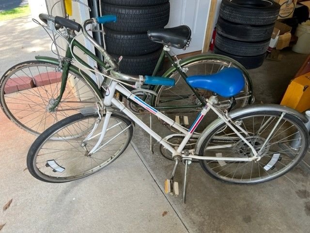 Auction  Collectible Item 2 Antique Bicycles