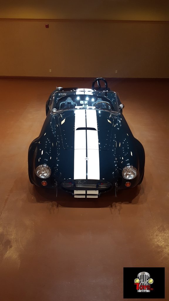 2004 Factory Five Cobra