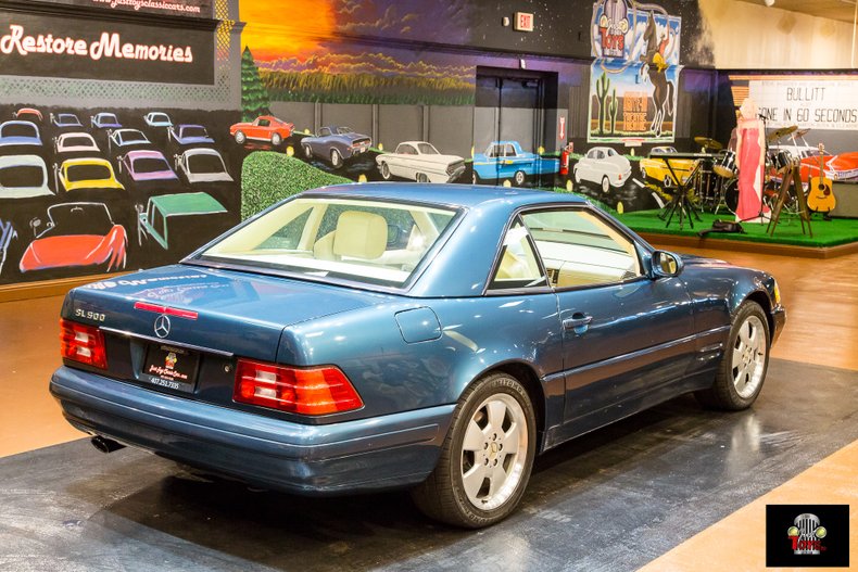 1999 Mercedes-Benz SL500