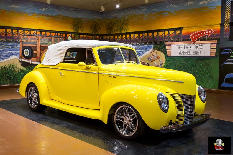 1940 Ford Deluxe