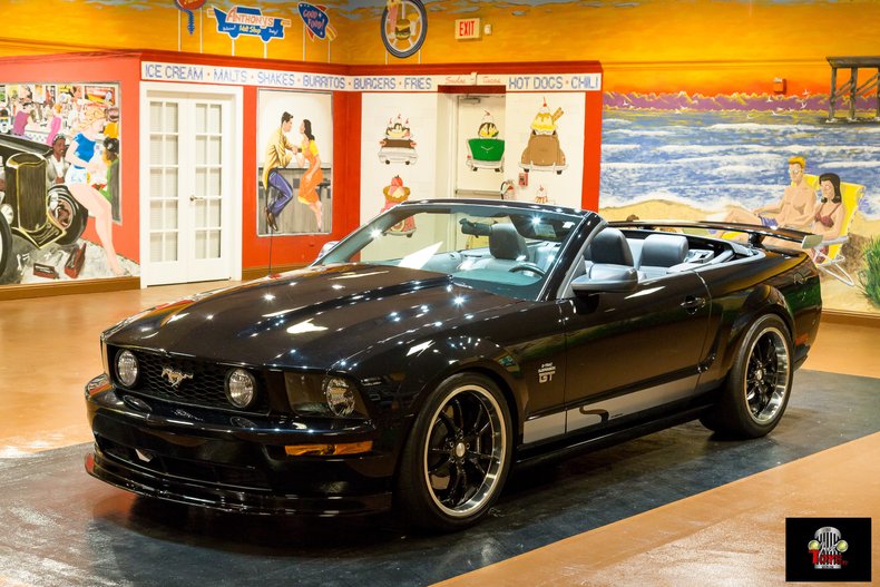 2006 Ford Mustang