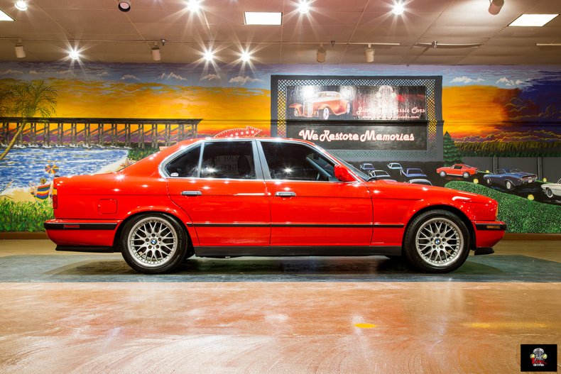 1991 BMW M5