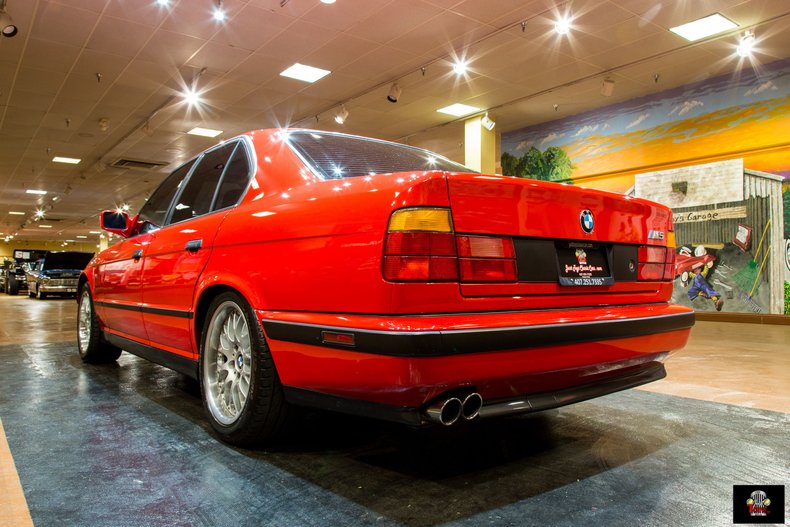 1991 BMW M5