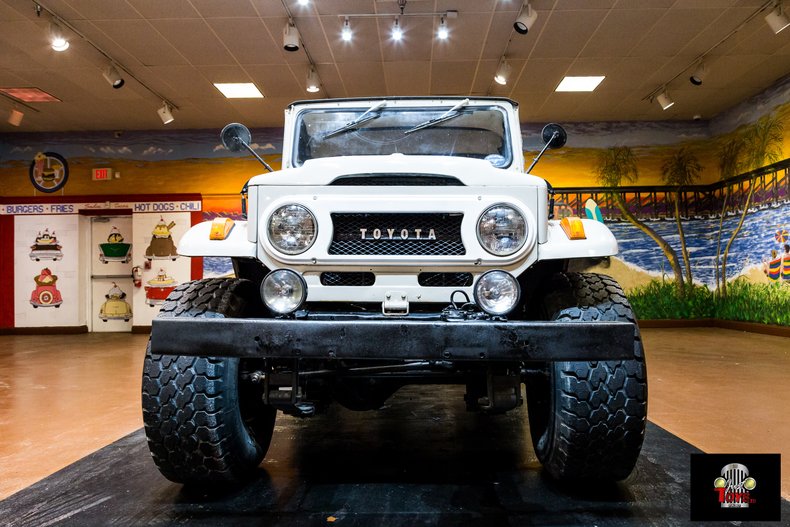 1974 Toyota FJ40