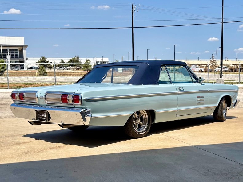 1966 Plymouth Sport Fury 8