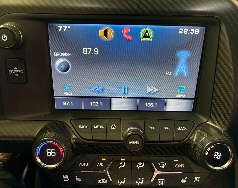 2015 Chevrolet Corvette 16