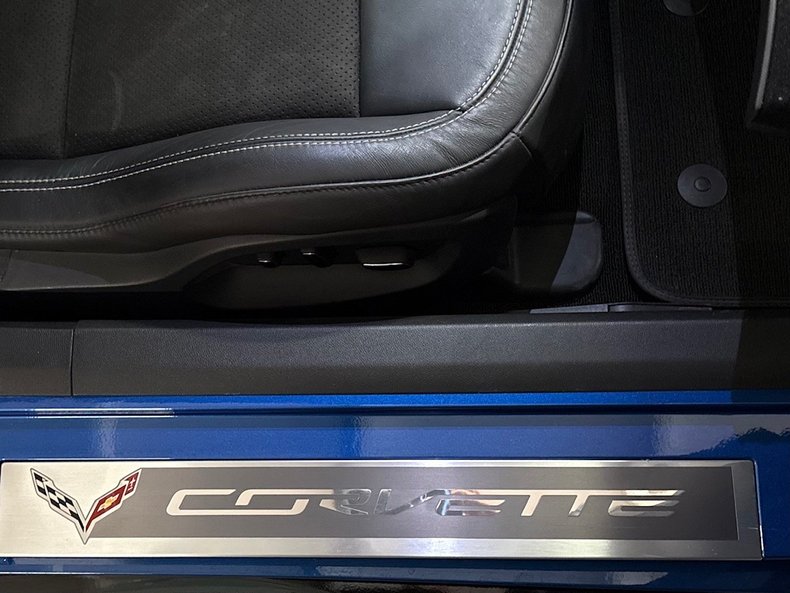 2015 Chevrolet Corvette 25
