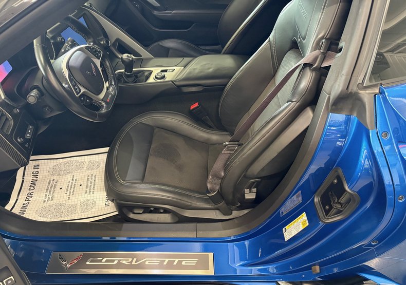 2015 Chevrolet Corvette 36