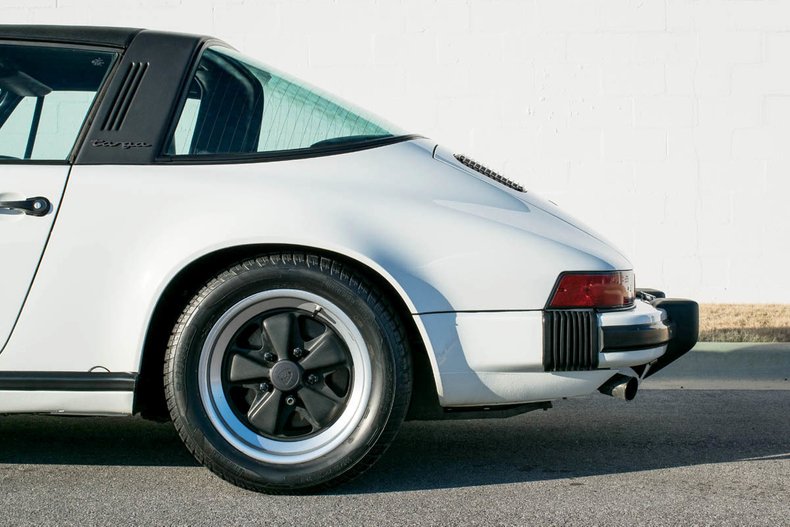 1985 Porsche Carrera