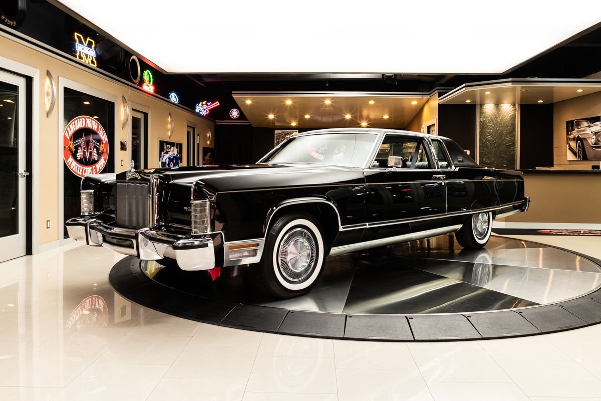 1977 lincoln continental town coupe