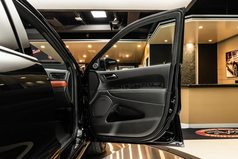 2023 Dodge Durango 70