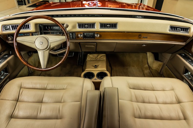 1975 Cadillac Coupe DeVille 68