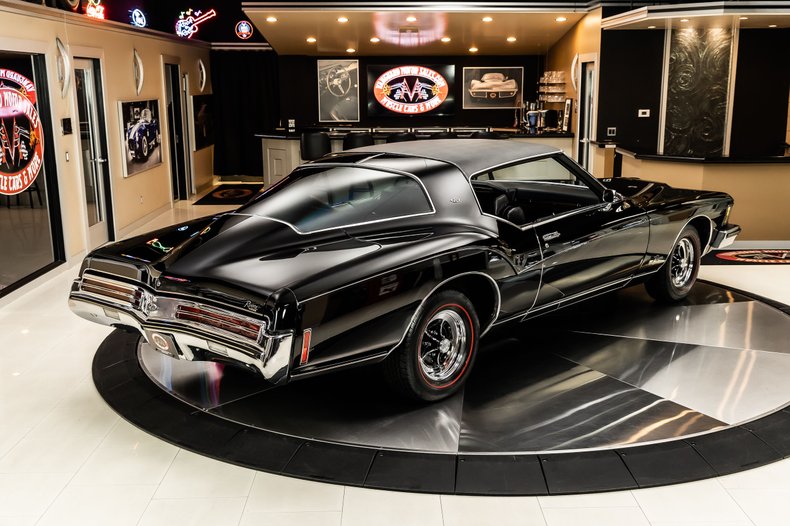 1973 Buick Riviera Boat Tail 1973 Buick Riviera 'Boattail' (04)