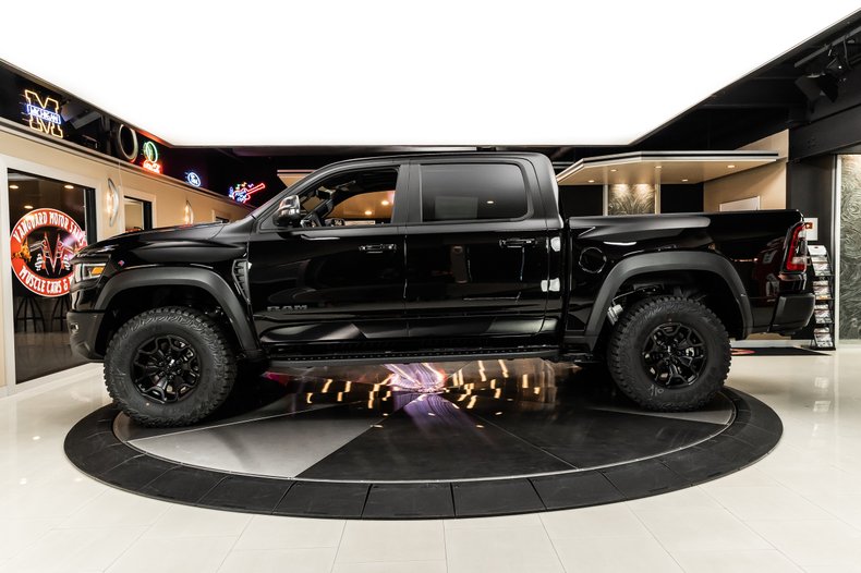 2024 Dodge Ram 18