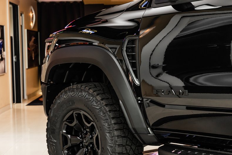 2024 Dodge Ram 32