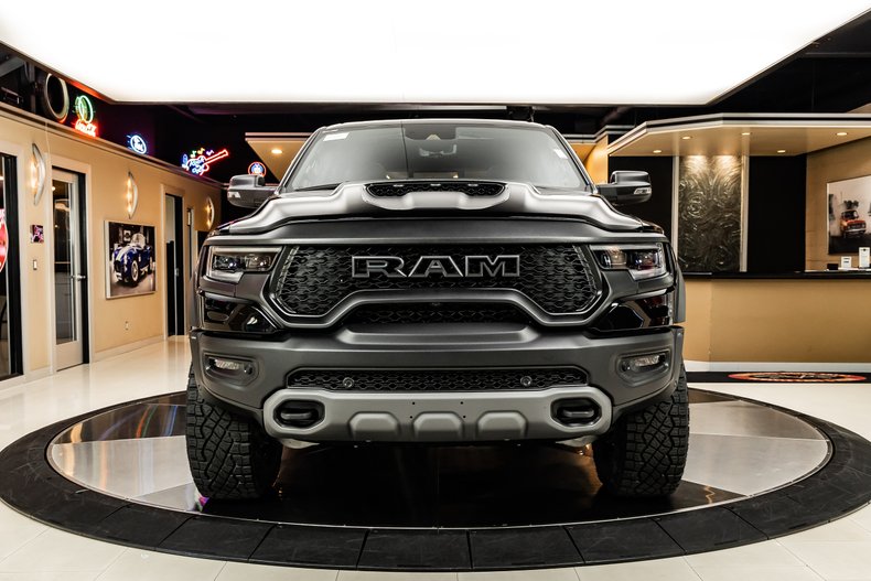 2024 Dodge Ram 7