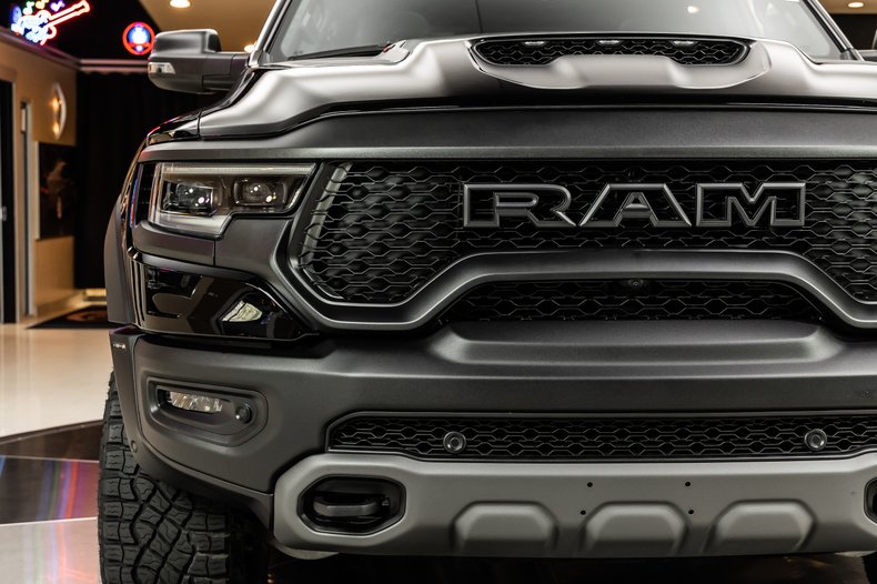 2024 Dodge Ram 19