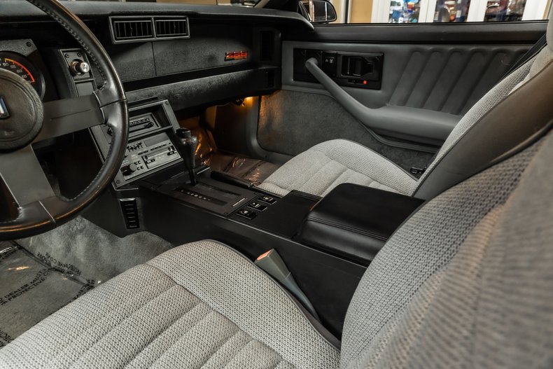 1989 Chevrolet Camaro 68