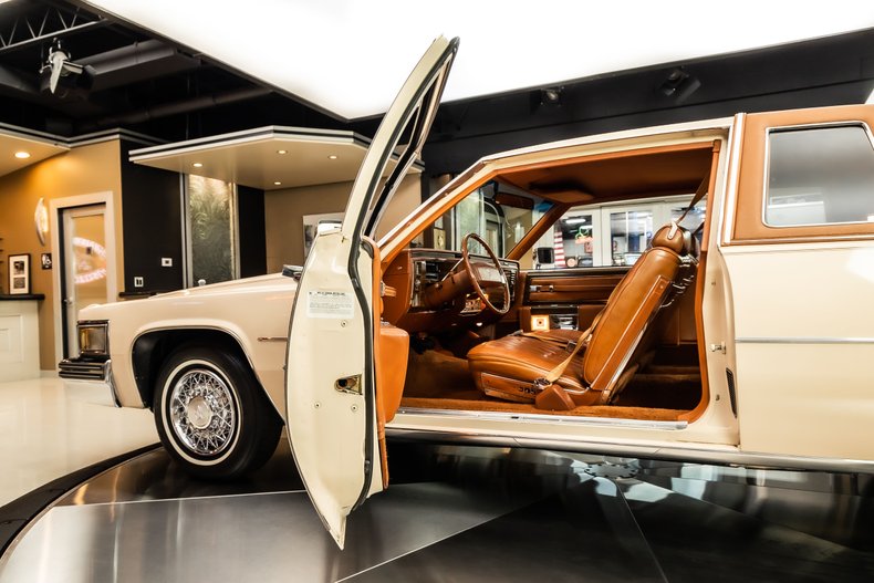 1977 Cadillac Coupe Deville 49